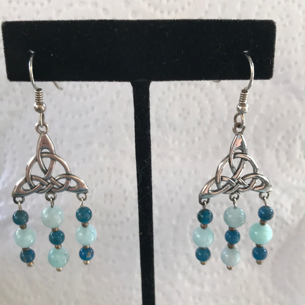 Sterling Silver - Earrings - Celtic knot - Amazonite and Green Apatite.